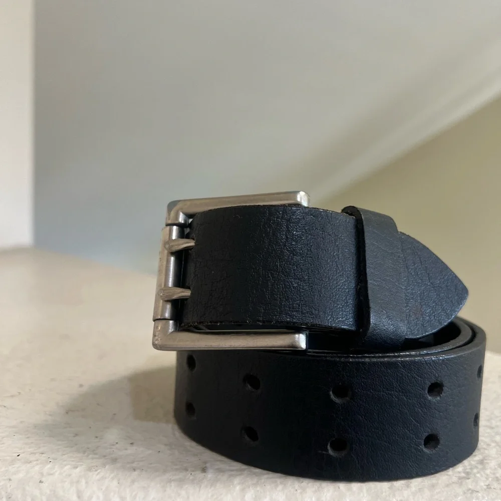Unisex black‎ leather Silver Tone Double Prong Belt size 40 casual work western